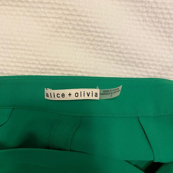 Alice + Olivia ‘Jalisa’ pant in Bright Juniper - Picture 4 of 6